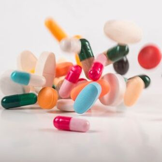 Medicijnen voor de behandeling van borst osteochondrose